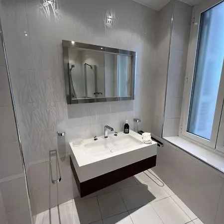 Apartment Cannes: Studio By The Croisette 2 Cannes